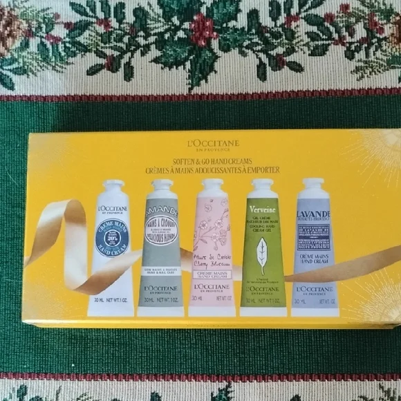 L'Occitane Hand Cream Set - NEW❄️❄️PRICE FIRM❄️❄️❄️ - Picture 1 of 8